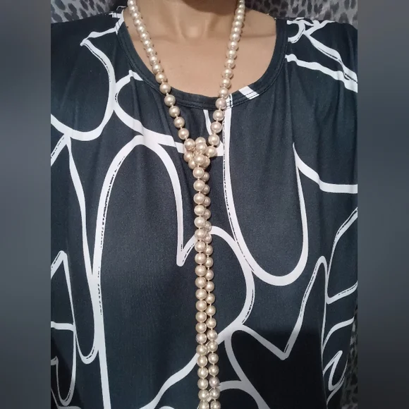 Women Ivory White Pearls Balls Long Necklace - Picture 2 of 10